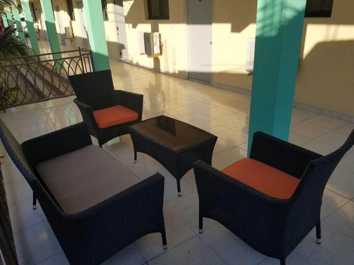 Auberge Pont-Gaudin Gonaives Exterior foto