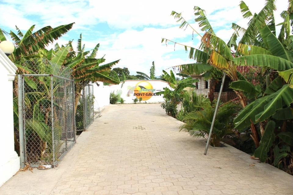 Auberge Pont-Gaudin Gonaives Exterior foto